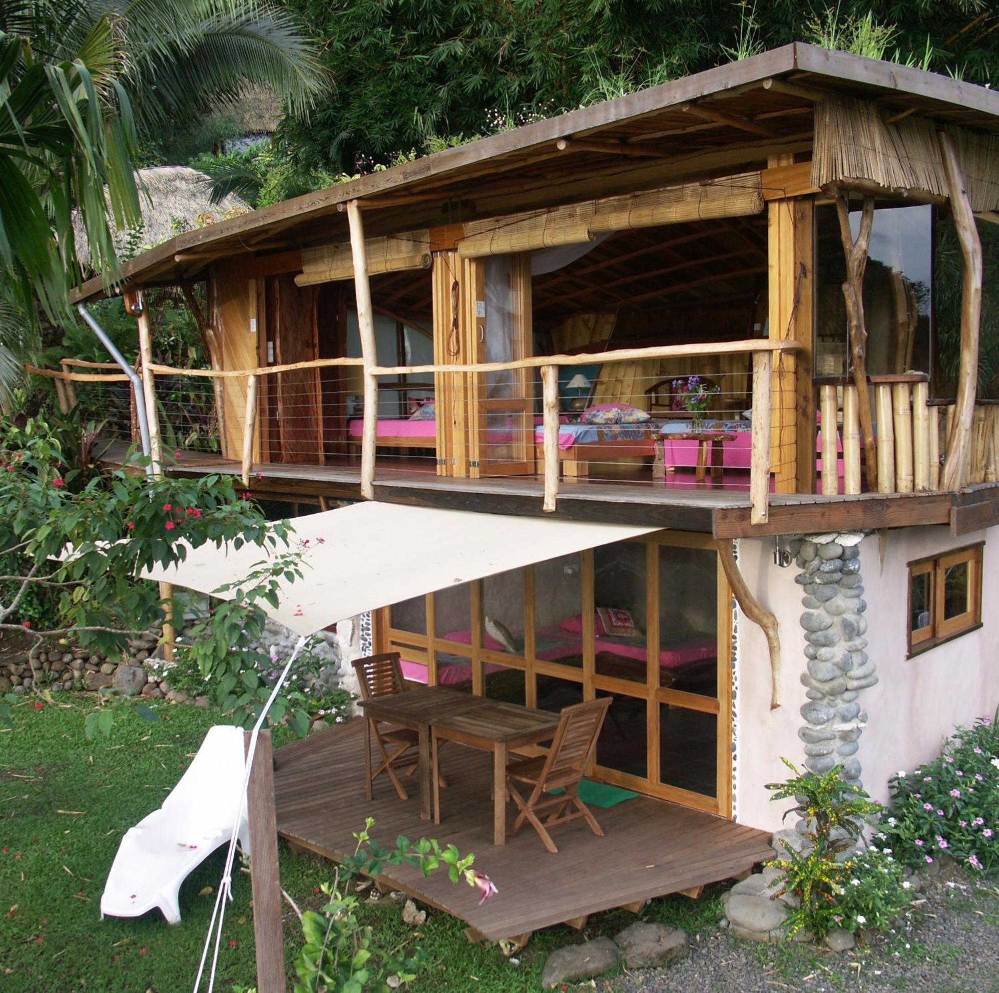 Vanira Lodge Teahupoo Exterior photo